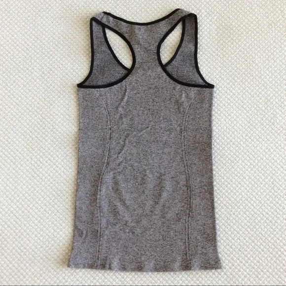 💪🏽Racerback Tank Top - Picture 2 of 5